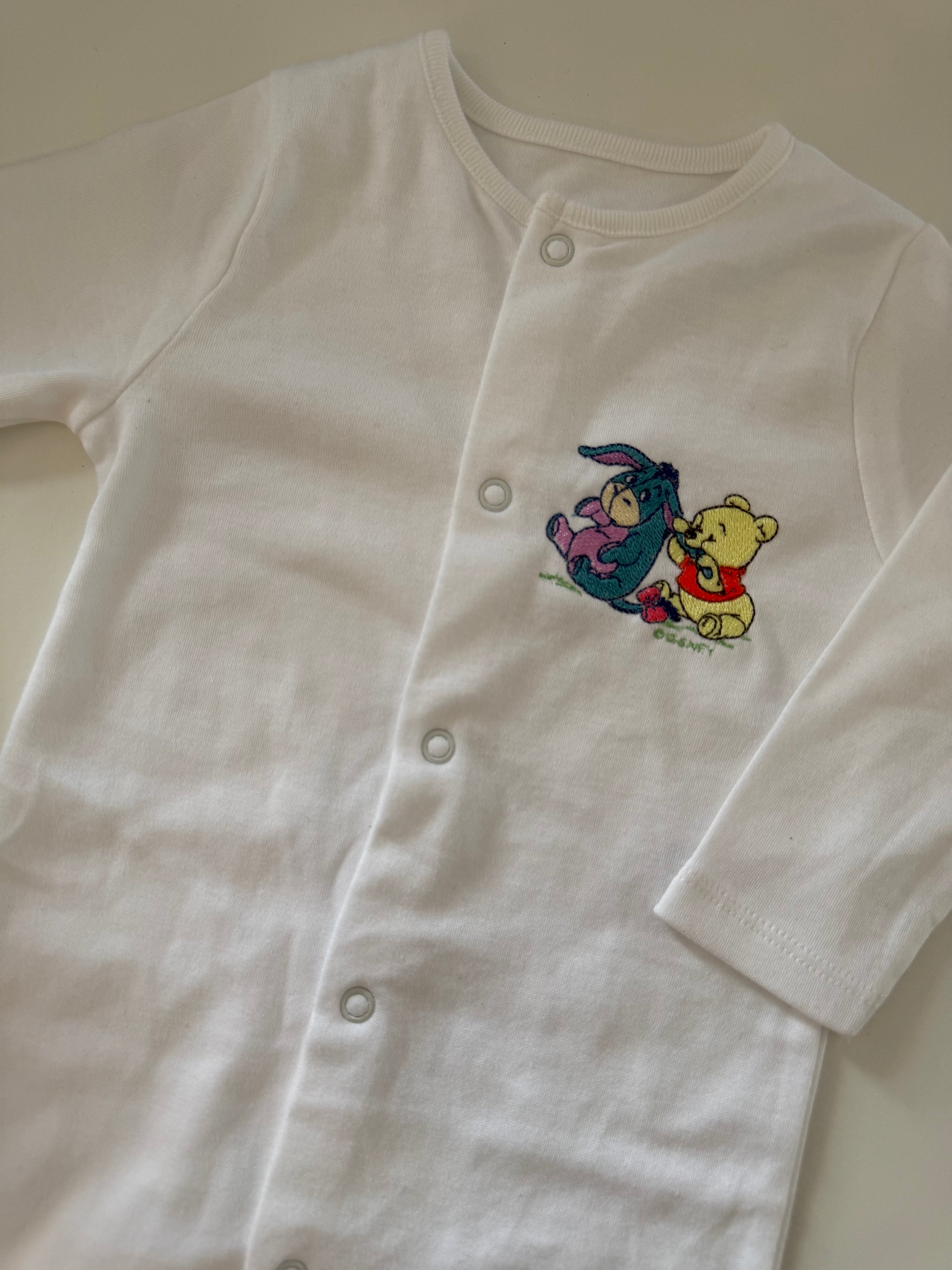 Sleepsuit with design on front
